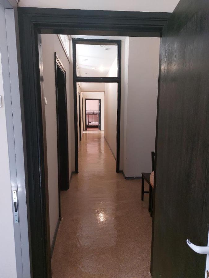 Pacific Hostel VNO Buitenkant foto